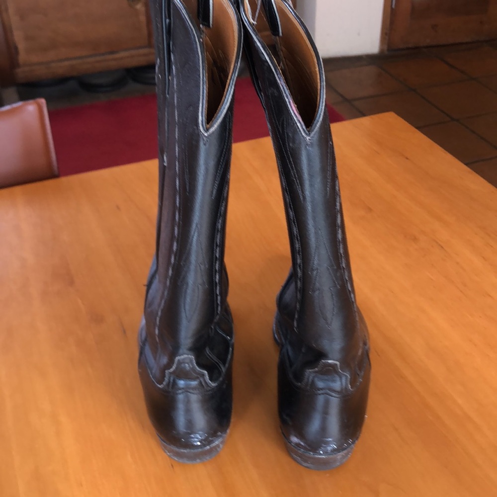 Beautiful Hand Made Western Boot - Picture 4 of 6